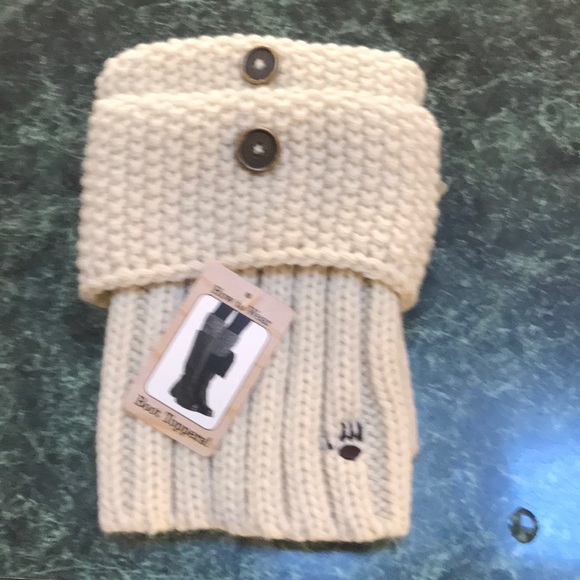 BearPaw Accessories - Bear Paw Boot Cuffs!  NWT!!